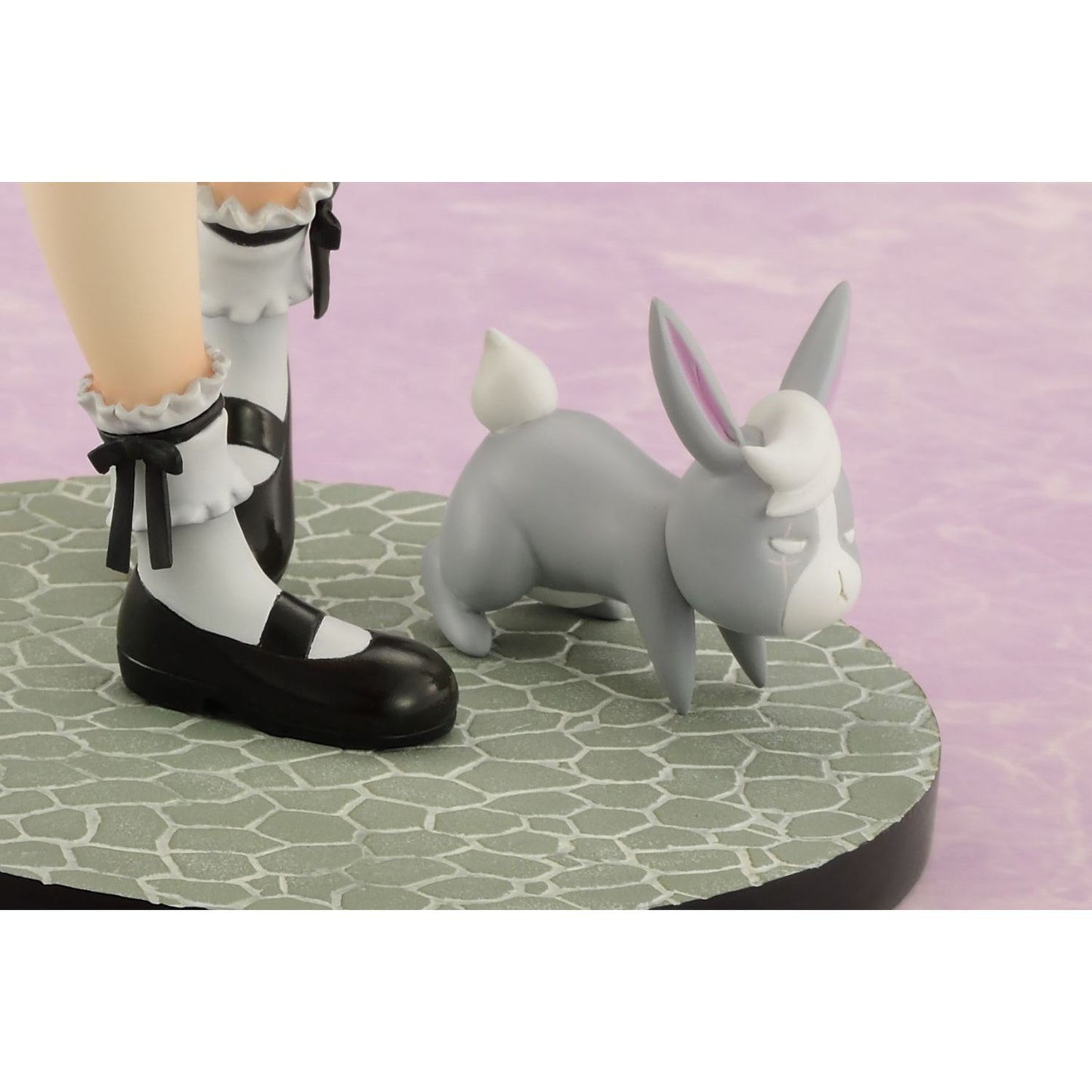 Bell Fine is The Order a Rabbit? Bloom: Syaro (Gothic Lolita Version) 1:7 Scale PVC Figure