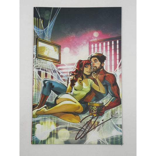 [Signed by Hickman] Ultimate Spider-Man #9 Virgin Unknown Comics Andolfo Exclusive Var [INST]