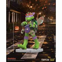Mighty Jaxx Teenage Mutant Ninja Turtles REMIXX: Michelangelo Cowa-BOO-nga!| Figura coleccionable de vinilo de 6