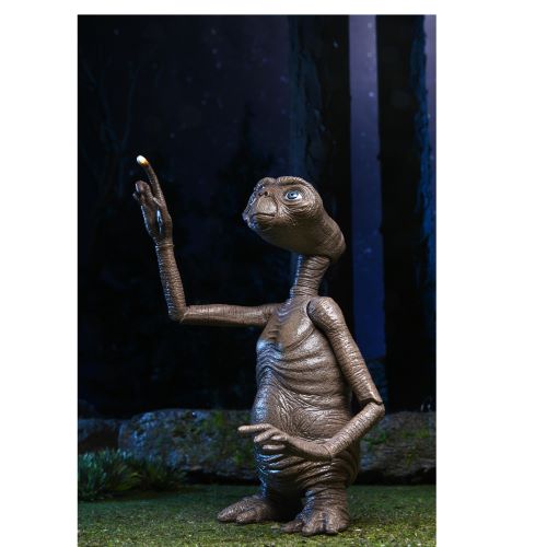 NECA E.T. 40Th Anniversary Deluxe 7-Inch Scale Action Figure