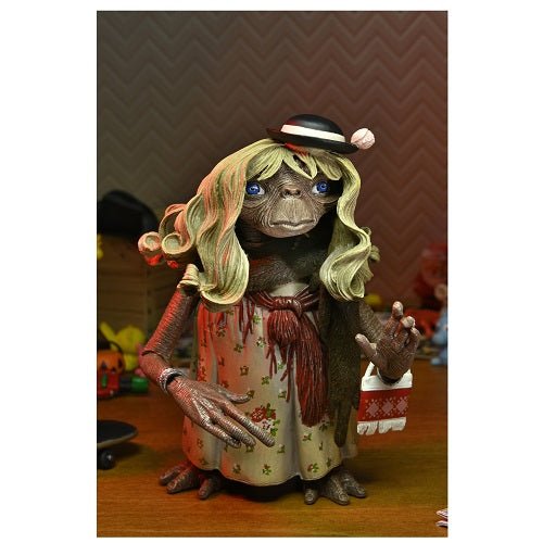 NECA E.T. 40Th Anniversary Deluxe 7-Inch Scale Action Figure