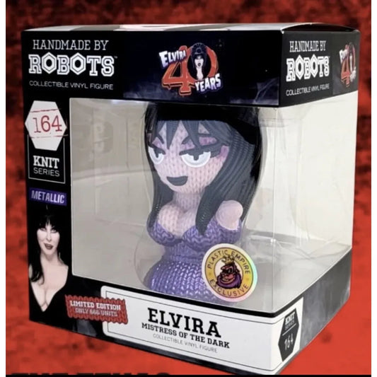 C2E2 2023 Handmade by Robots Elvira Exclusive Vinyl Figure LE 666