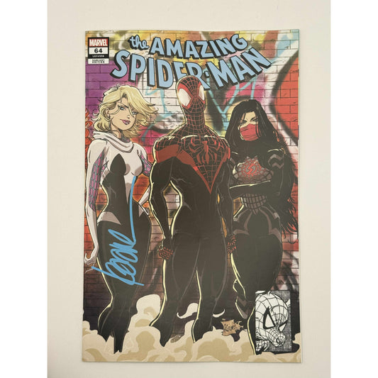 [Signed by Kaare Andrews] Amazing Spider-Man #64 Unknown Comics Kaare Andrews Exclusive Var [IN STOCK]
